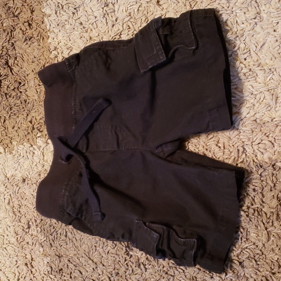 First Wave 3T Boys cargo like shorts - Picture 2 of 8